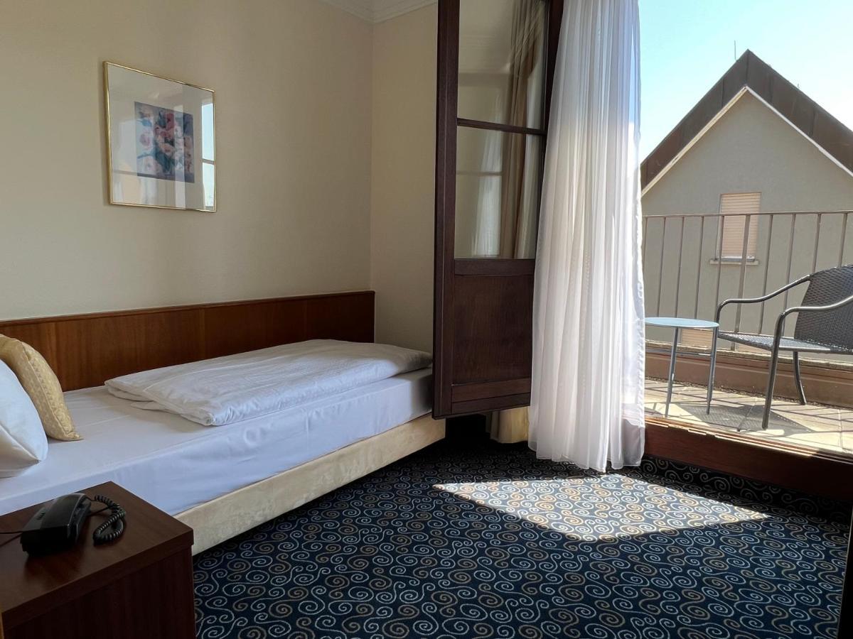 Stadthotel คอนสตานซ์ ภายนอก รูปภาพ