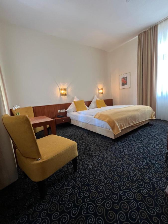 Stadthotel คอนสตานซ์ ภายนอก รูปภาพ